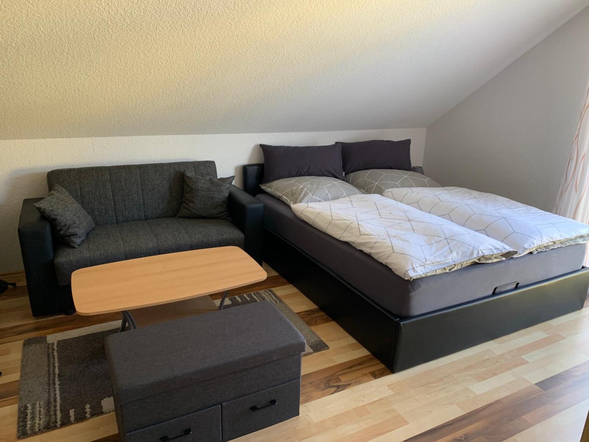 Ferienwohnung Holder Dettingen an der Erms Ngoại thất bức ảnh