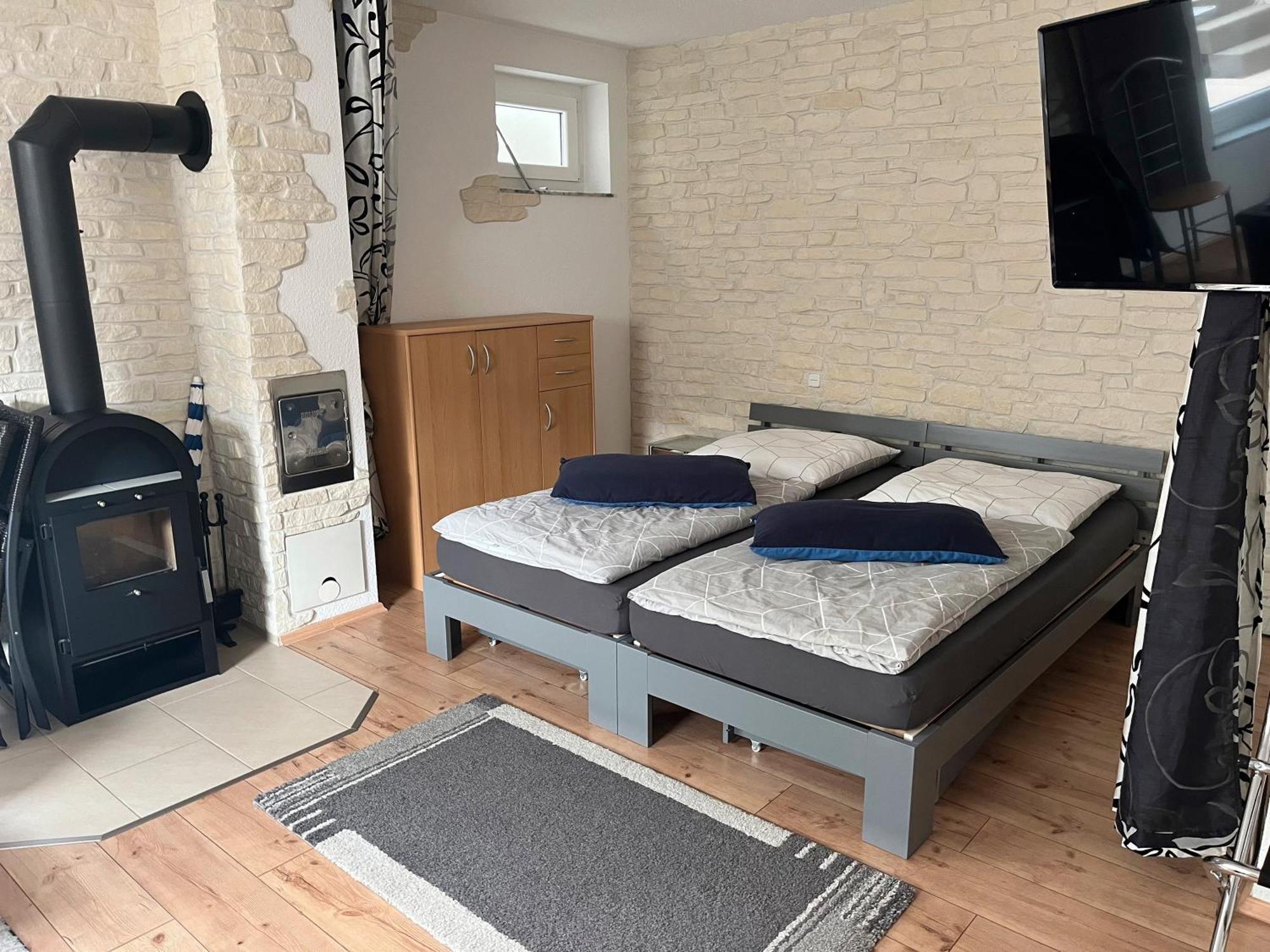 Ferienwohnung Holder Dettingen an der Erms Ngoại thất bức ảnh